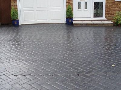 In all local areas of Highams Park near me E4 we offer an unbeatable Driveway Cleaning service